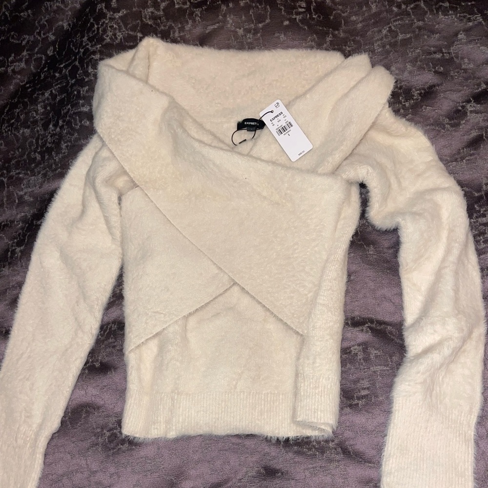 cream/white express sweater. Super flattering & cozy for the winter!